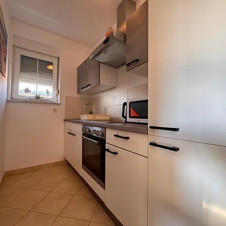 Alic Apartman *