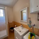 Alic Apartment *